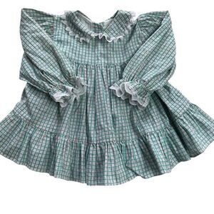 Vintage 1960s / 1970s Plaid Pleated Prairie Collared Long Puff Sleeve Dress